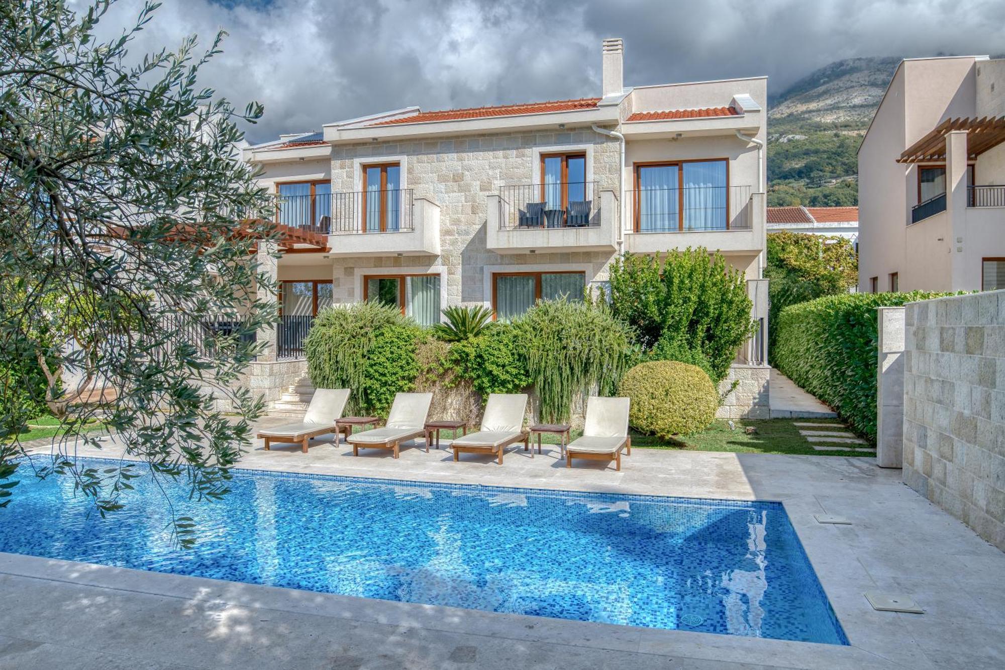 Villa Zen Port Petrovac Exterior photo